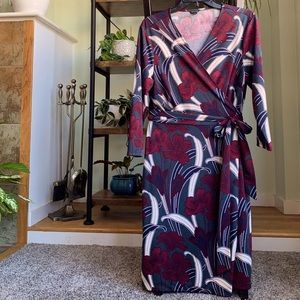 Like NEW Ann Taylor floral wrap dress XL